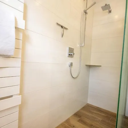 Cuxhavener Strasse 5/4 Appartement